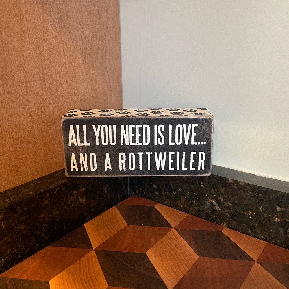 Rottweiler Sign